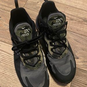 Nike Air Max 270 React - Size 10.5 Camo / Black